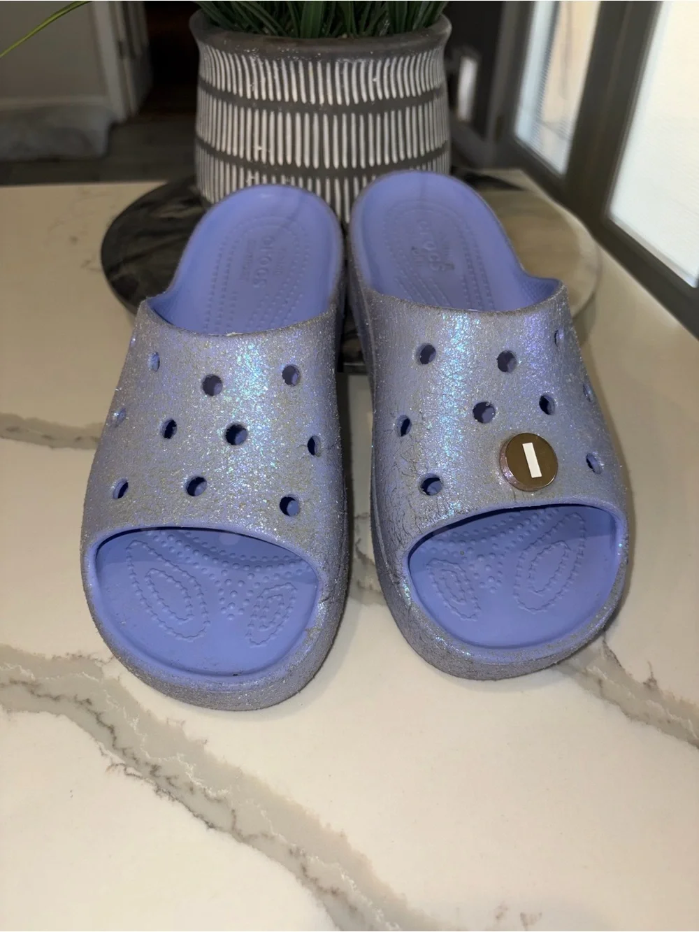 CROCS platform Shimmery Lavender Slide Sandals 6